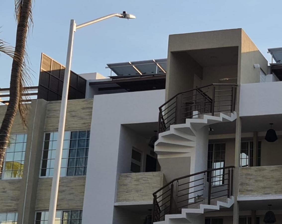 Appartamento Moderno Depa Con Terraza Y Vista Extraordinaria Manzanillo Esterno foto